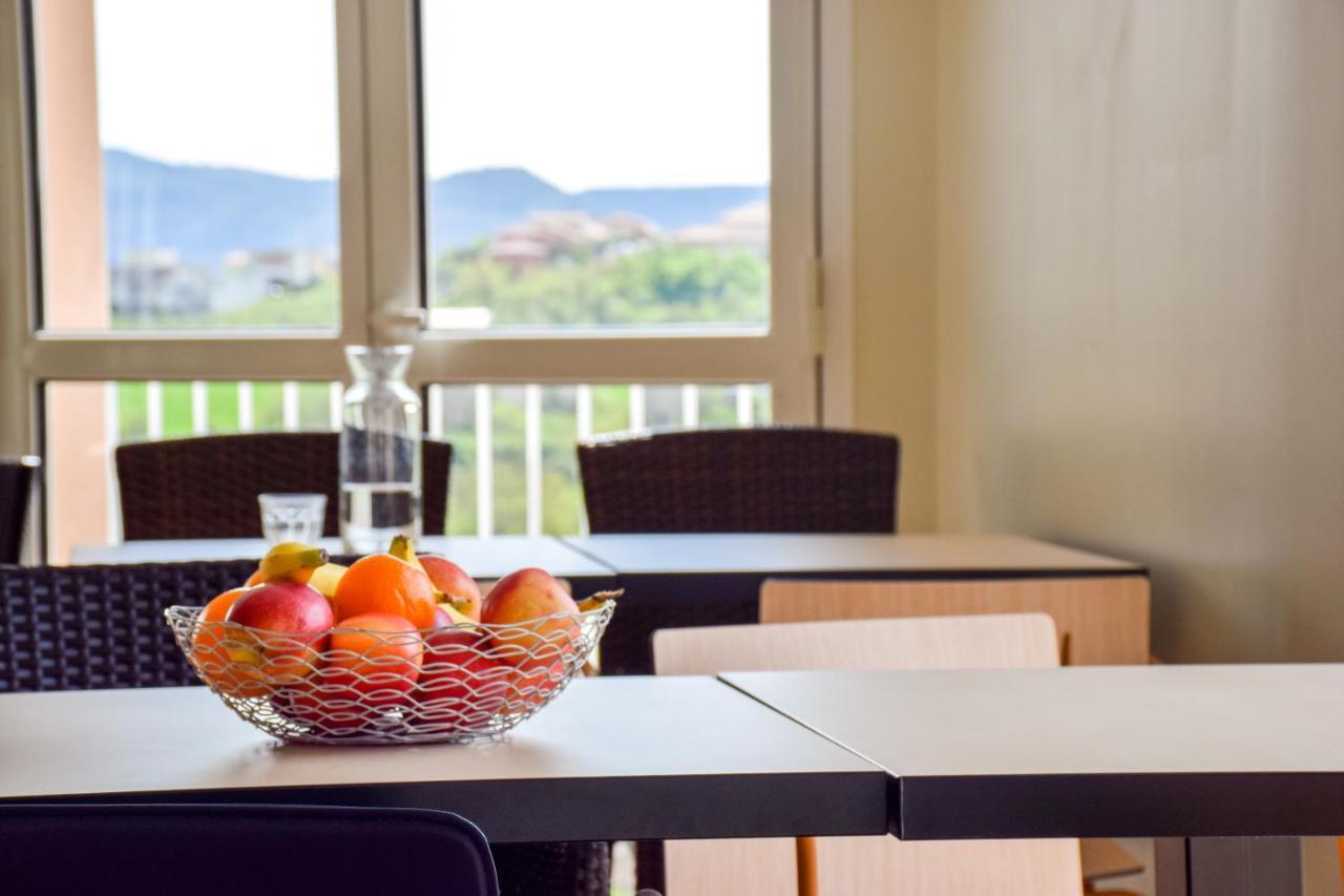 Ibis Budget Millau Viaduc Экстерьер фото