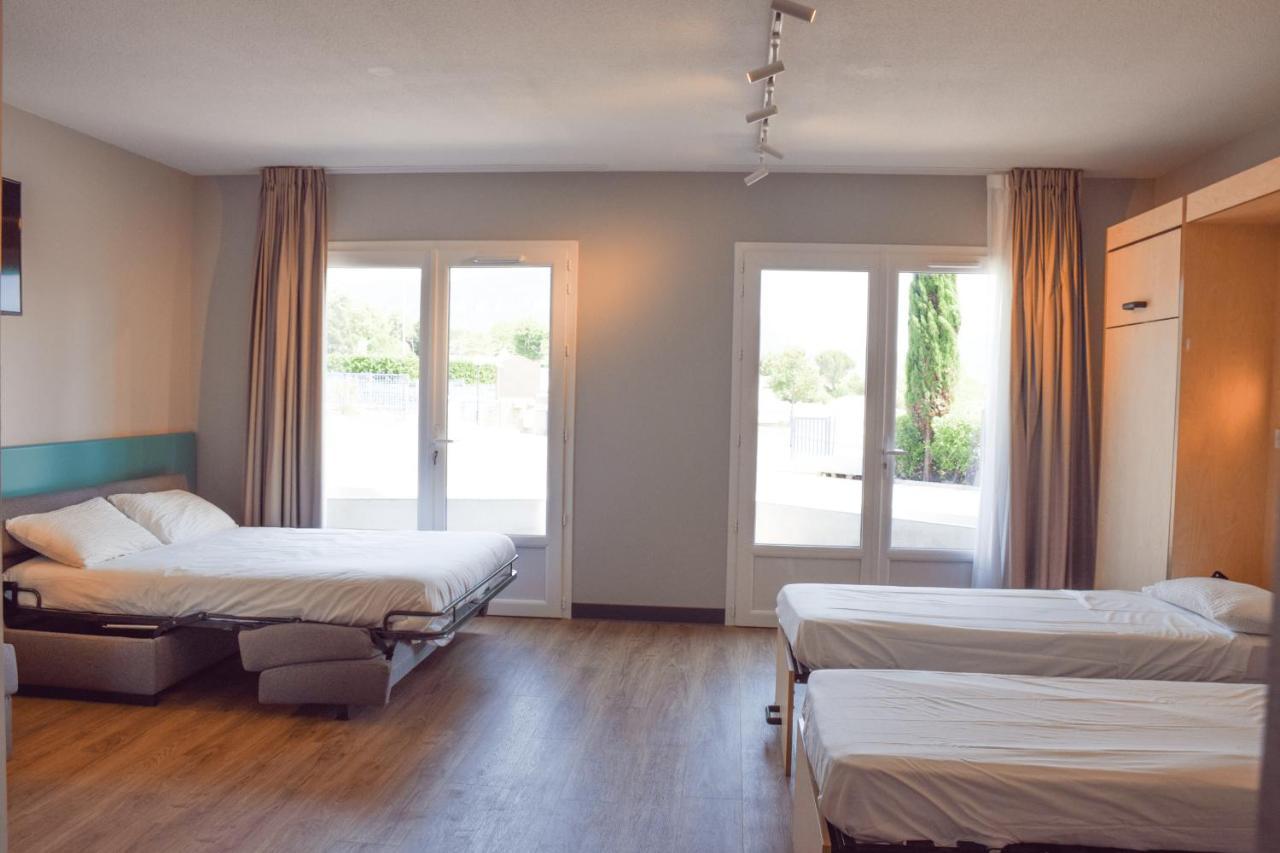 Ibis Budget Millau Viaduc Экстерьер фото