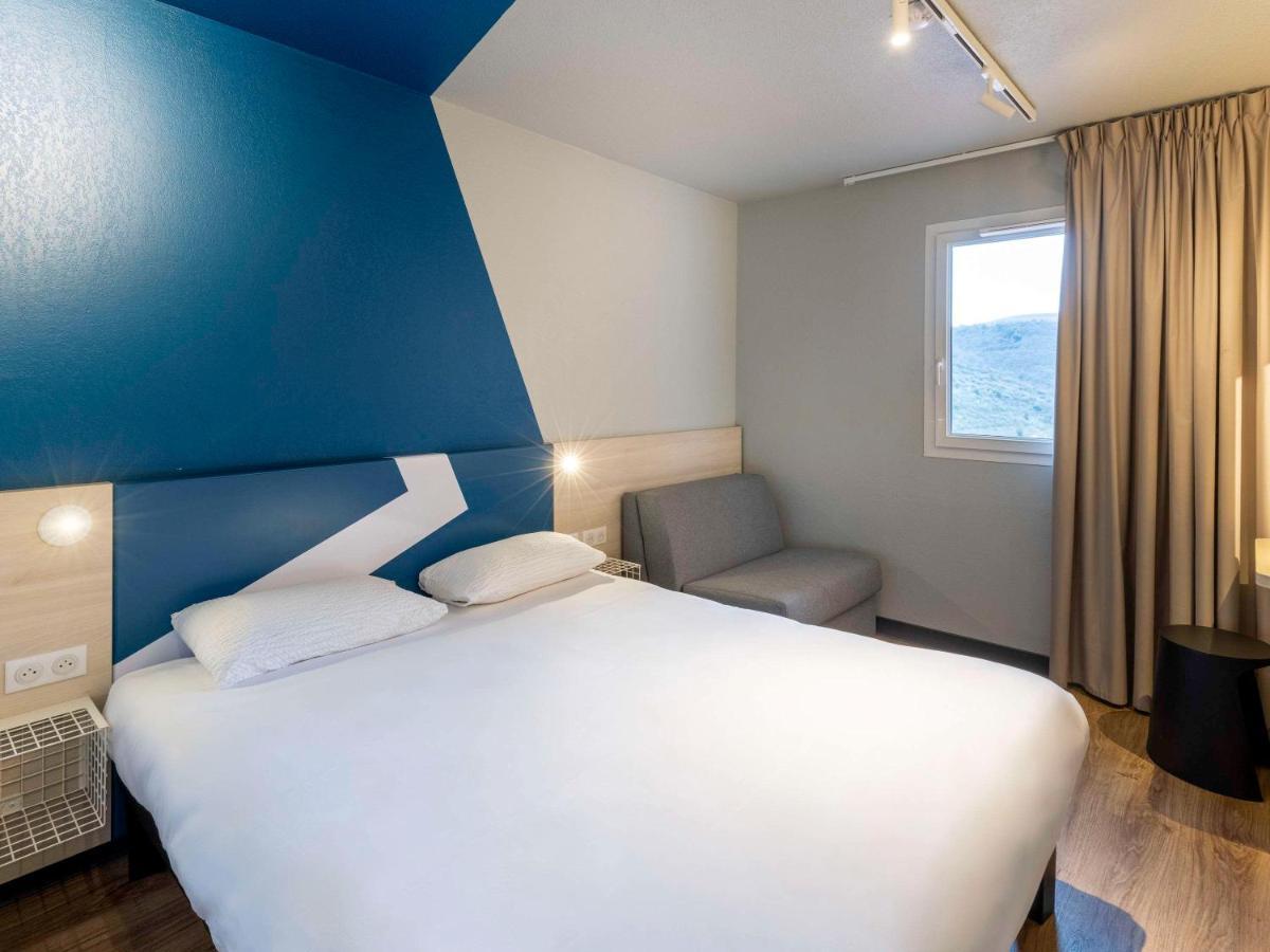 Ibis Budget Millau Viaduc Экстерьер фото