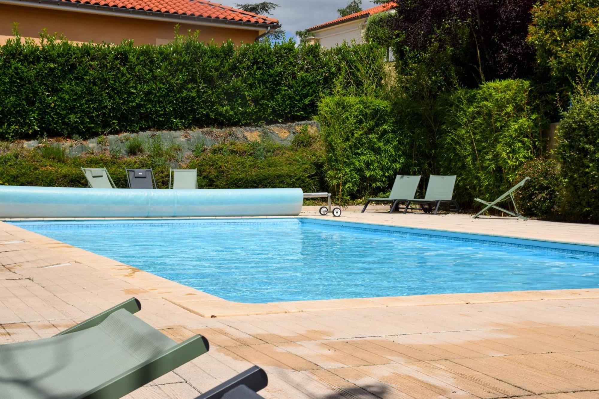 Ibis Budget Millau Viaduc Экстерьер фото